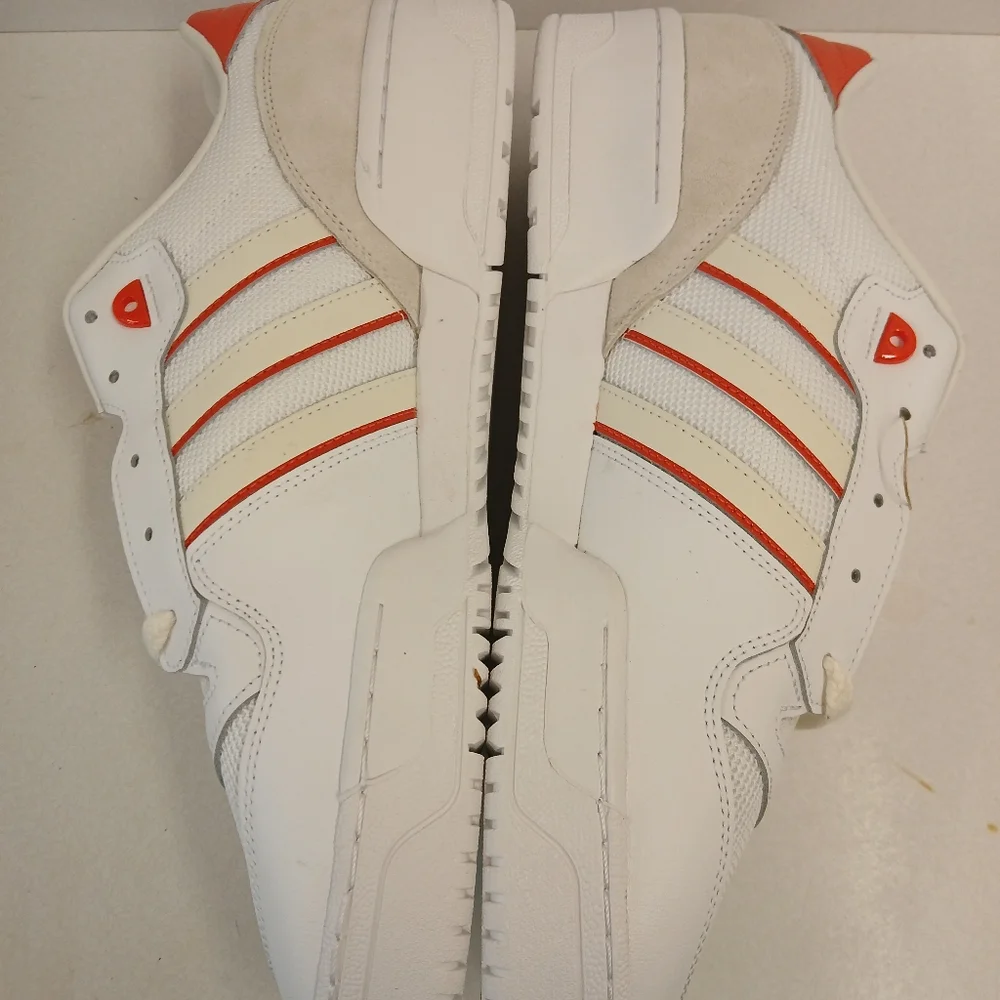 Adidas Rivalry Low - Picture 3 of 4